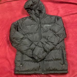 Eddie Bauer men’s puff jacket